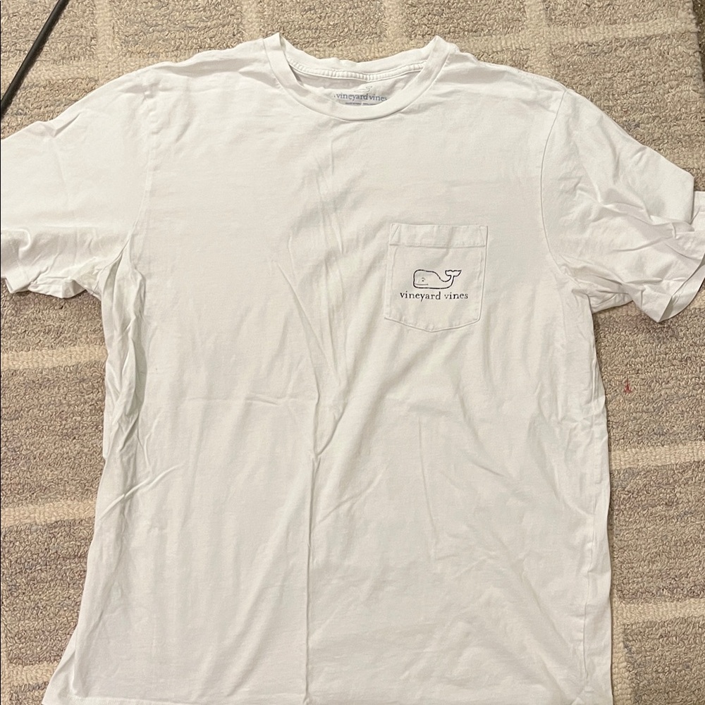 Vineyard Vines Classic White pocket Tee